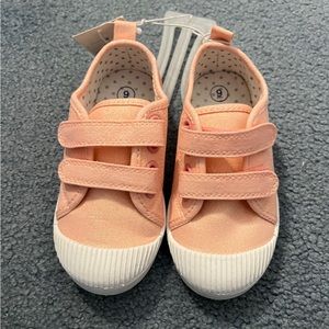 Cat & Jack Madge sneakers. Pink Glitter. Size 9